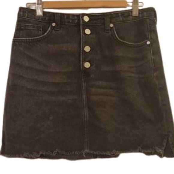 H&M denim light black wash button front fray hem skirt Size 10 - Picture 2 of 6
